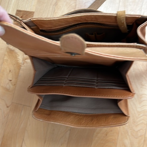 👜SOFT Athena Unique Design Mini Crossbody Bag / Wallet 2.2L by Minooy | 8.3” Sq - Picture 13 of 17